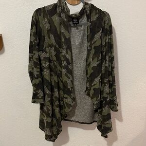 bobeau Olive Green Camo Hooded Open-Front Cardigan